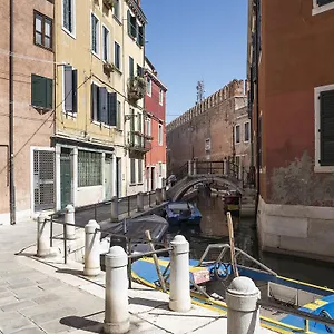 Romantic Lagoon - Canal View Venise